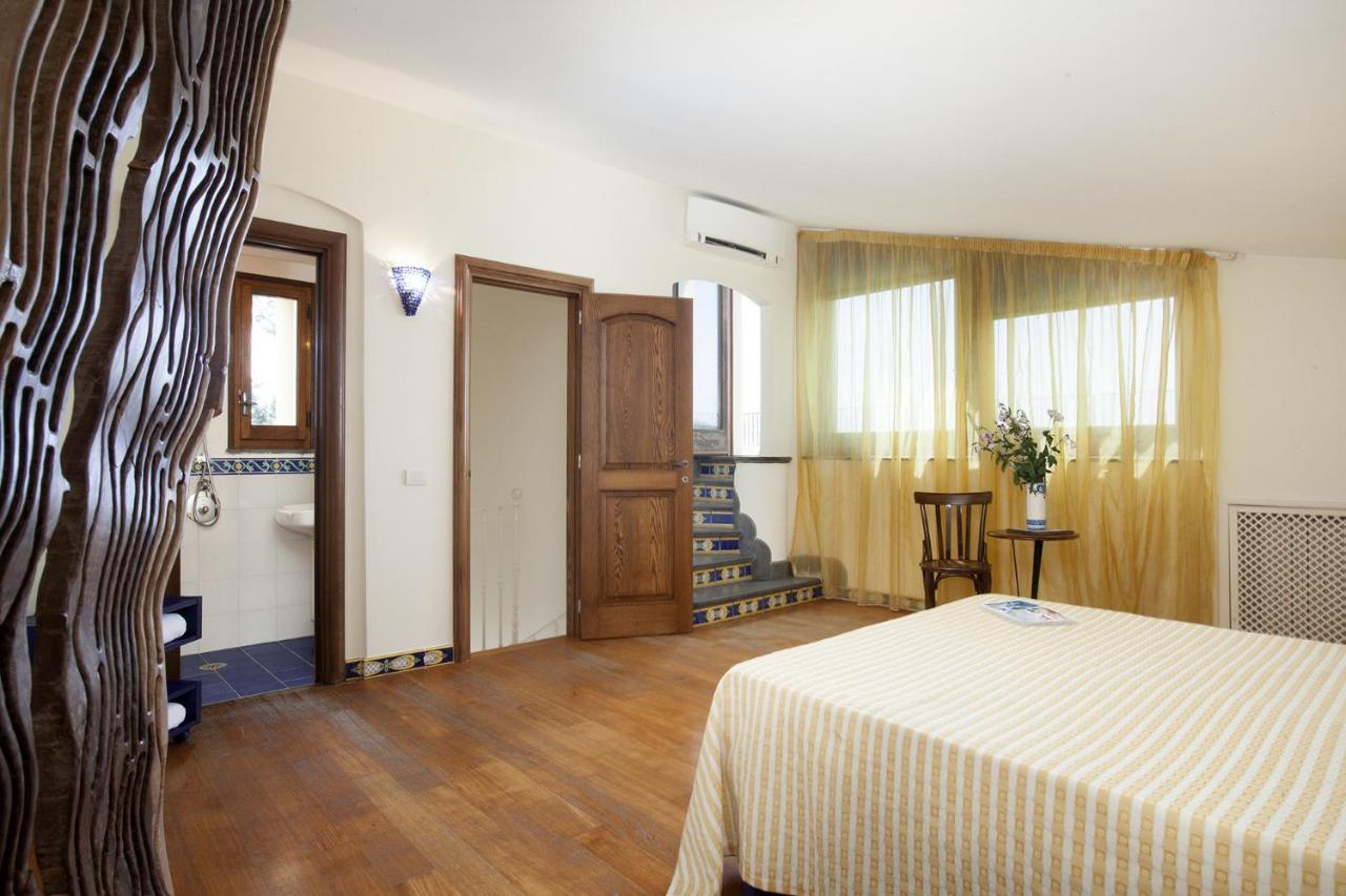 Amore Rentals - Residence Bosco Сант-Агата-суй-Дуе-Гольфі Екстер'єр фото