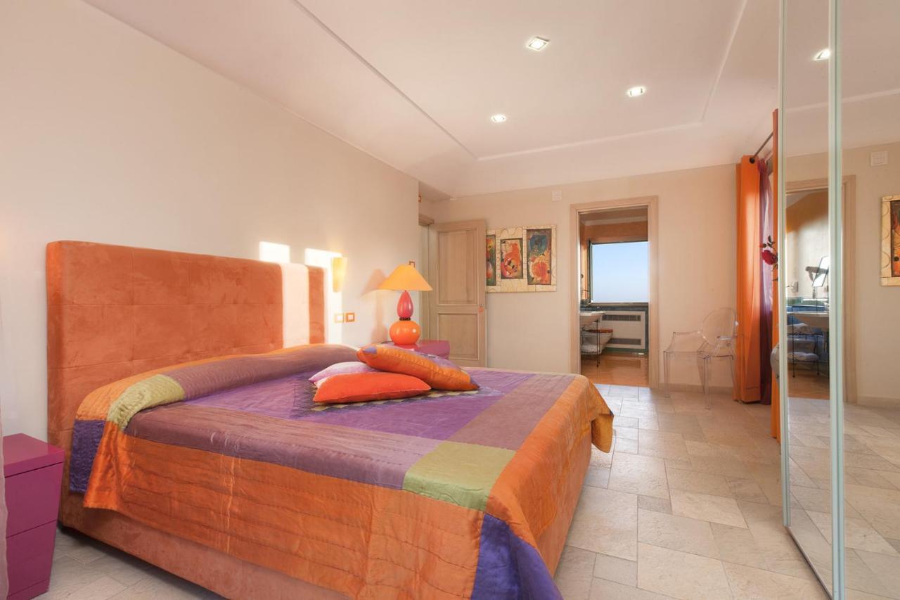 Amore Rentals - Residence Bosco Сант-Агата-суй-Дуе-Гольфі Екстер'єр фото
