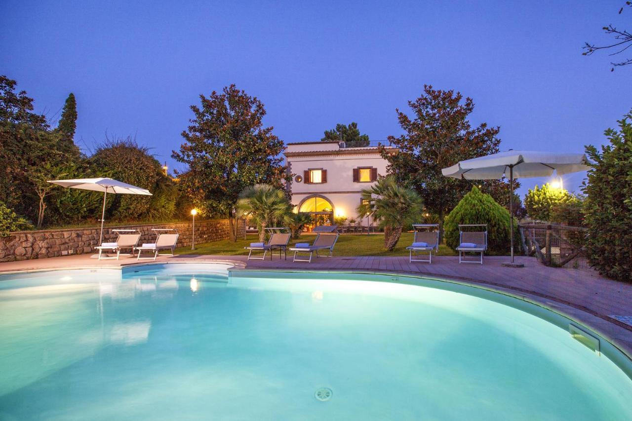 Amore Rentals - Residence Bosco Сант-Агата-суй-Дуе-Гольфі Екстер'єр фото